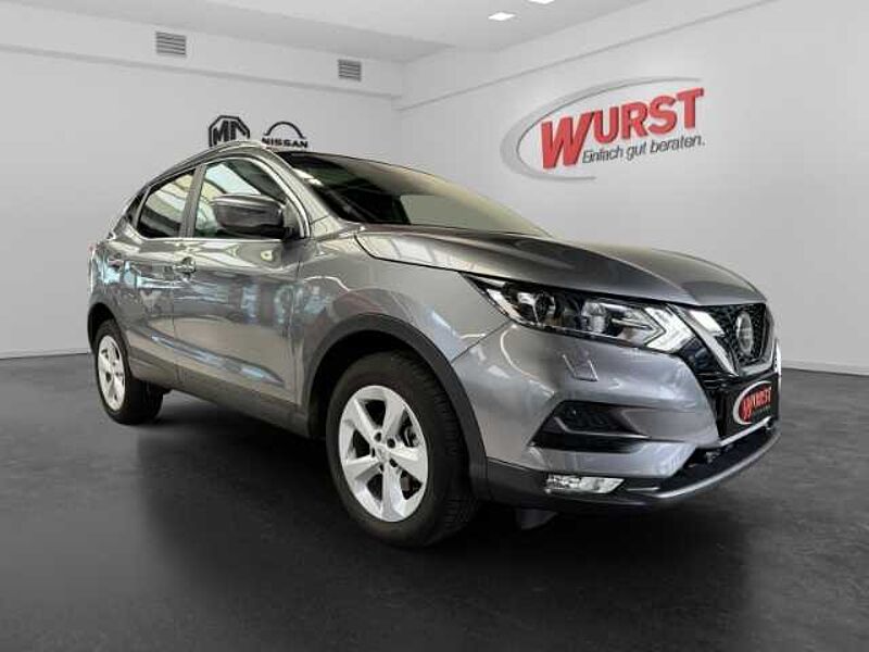 Nissan Qashqai Acenta 1.2 DIG-T 6MT Winterräder Panorama Navi PDC und Rückfahrkamera